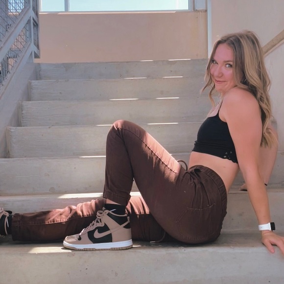 Meet your Posher, Molly - Picture 1 of 1